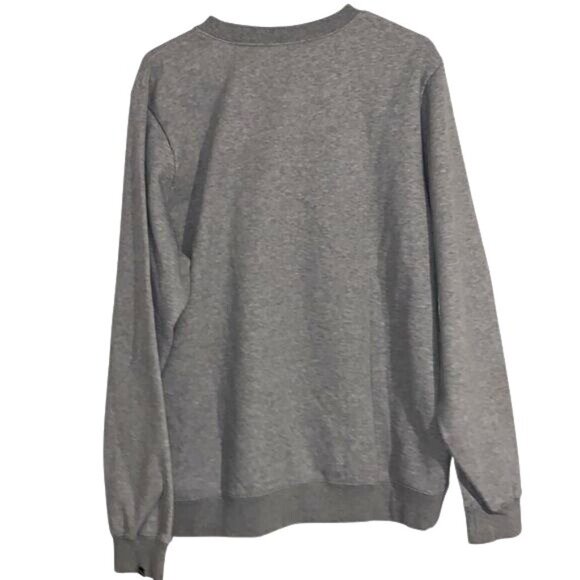 Umbro Mens XL Gray Crewneck Sweatshirt Tailored Fit Soft & Warm Minimalist Style - Picture 4 of 9